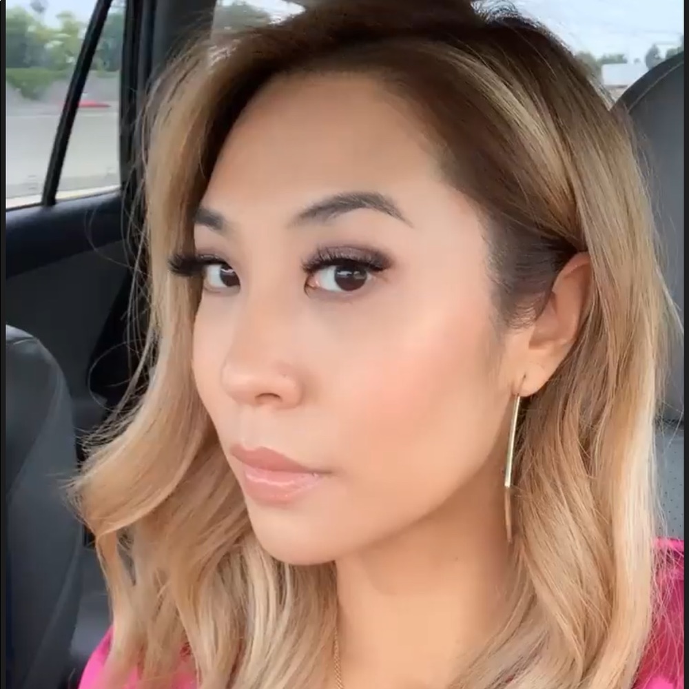 Meet your Posher, Joy